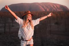 Wildlife Tours Australia: Uluru Kings Canyon West Mac Outback 4 Day Tour - Tent from Yulara
