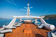 Croatia,Deluxe Cruise from Split 