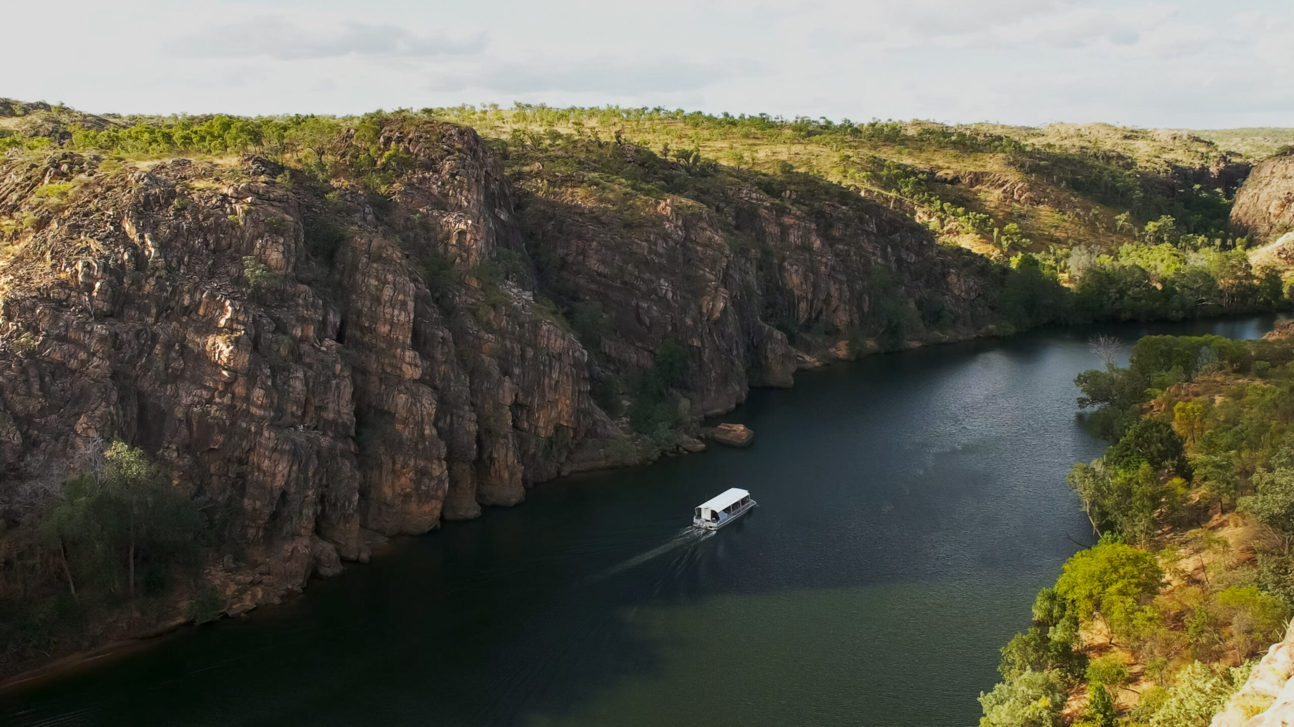 Katherine Gorge & Edith Falls 1 Day Tour