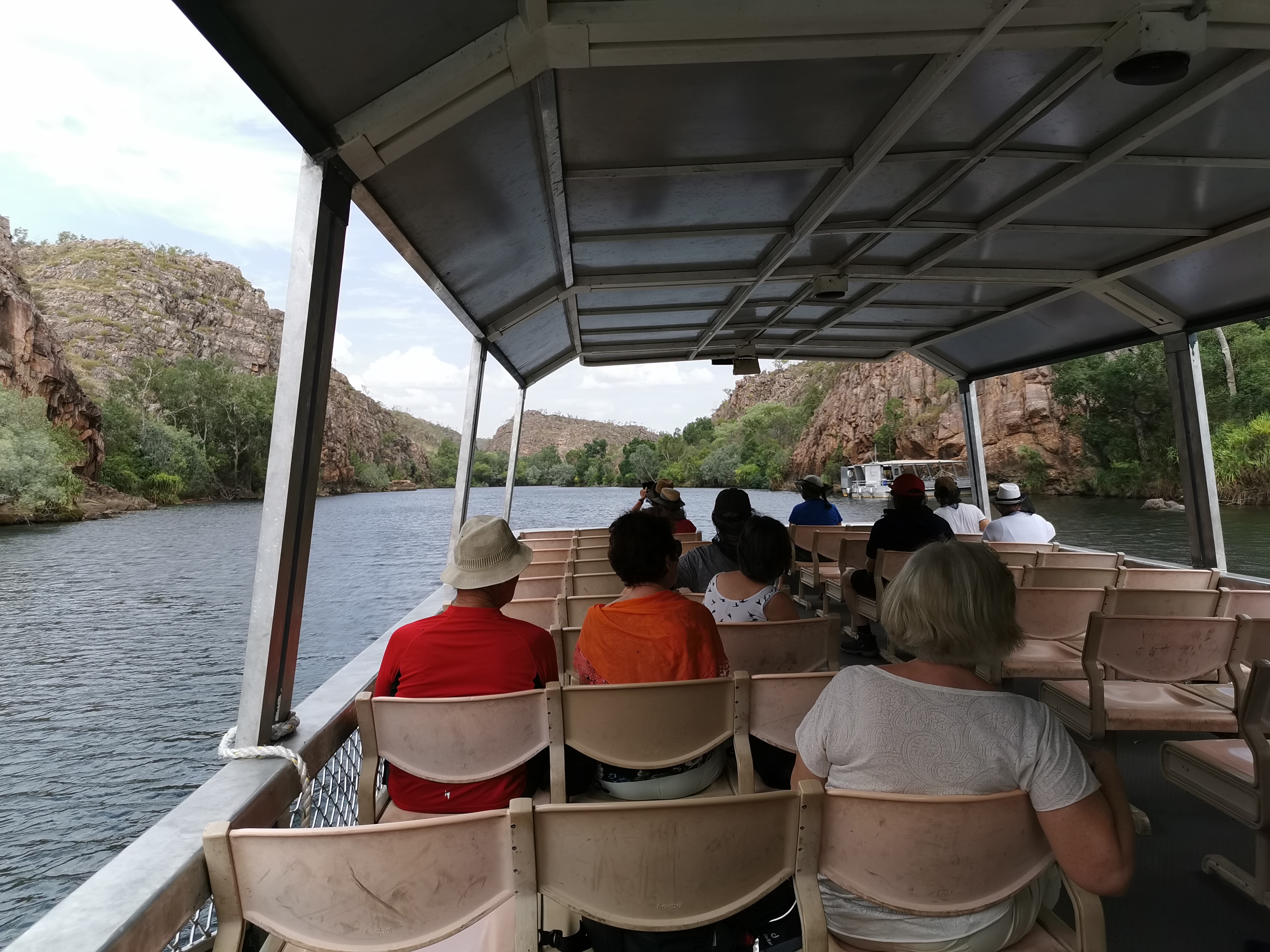Katherine Gorge & Edith Falls 1 Day Tour