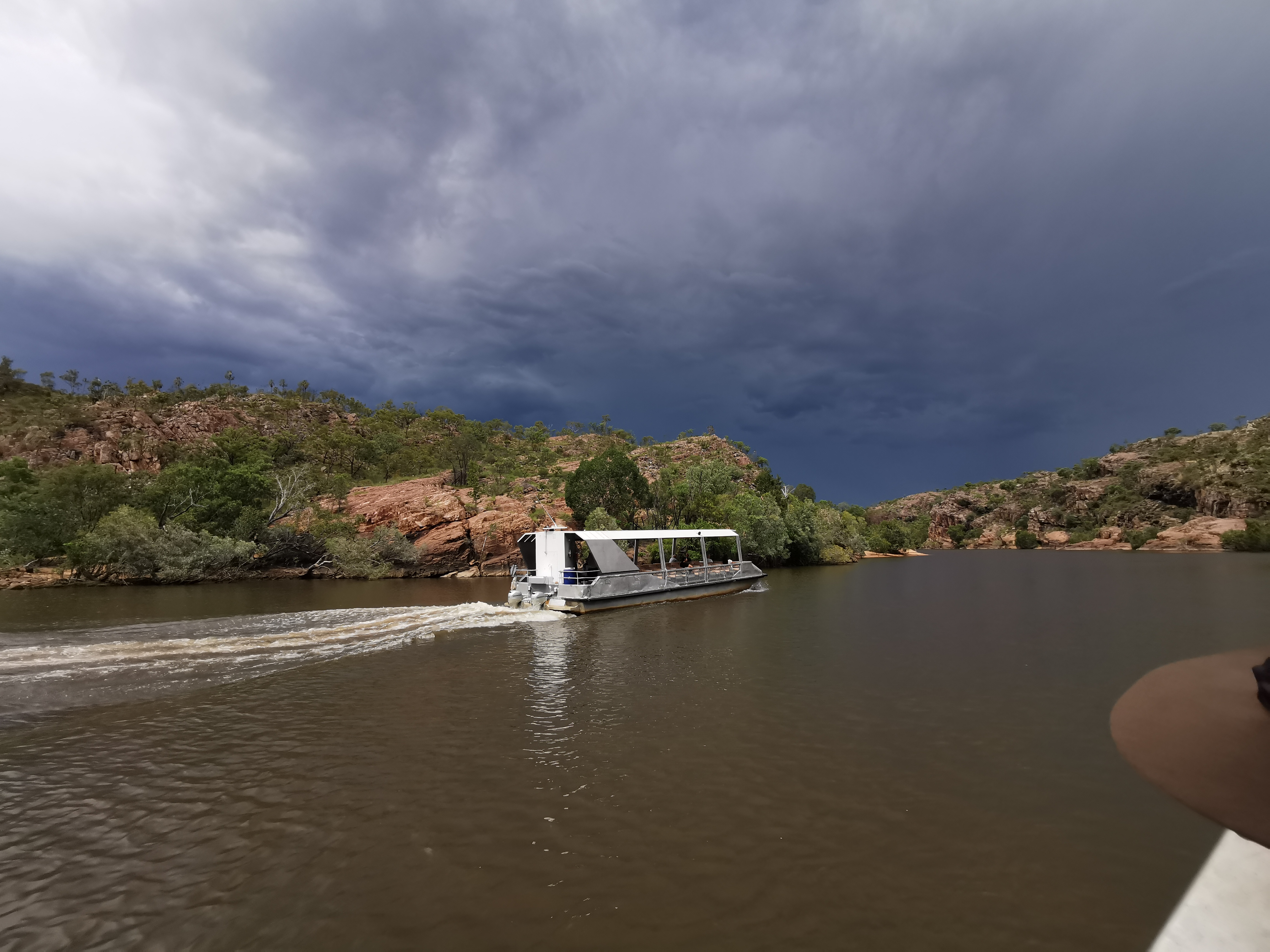 Katherine Gorge & Edith Falls 1 Day Tour