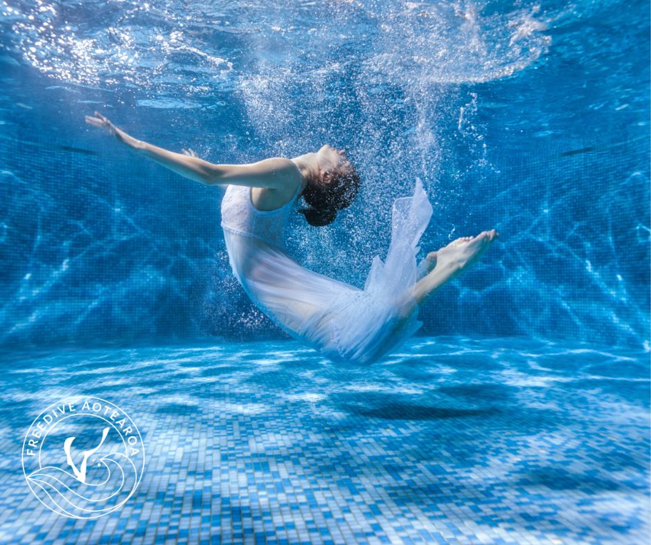 Mermaid & Underwater Performance Experiences