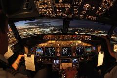 737 Flight Simulator 'Aviation Enthusiast' 90 Minute Experience