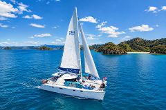 Private: Sail and Stop | 6-Hour Charter