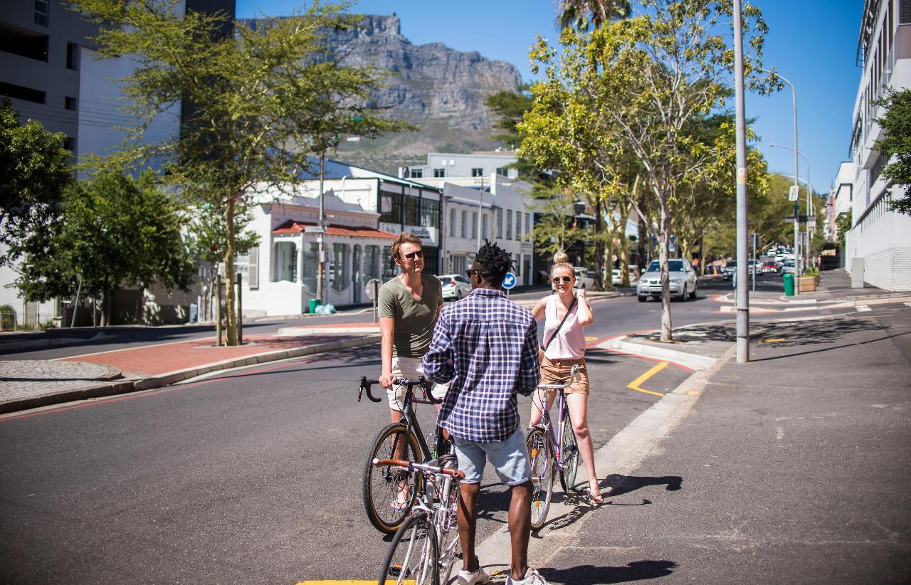 Cape Town City Centre & Woodstock Bike Tour Tiketi Reservations