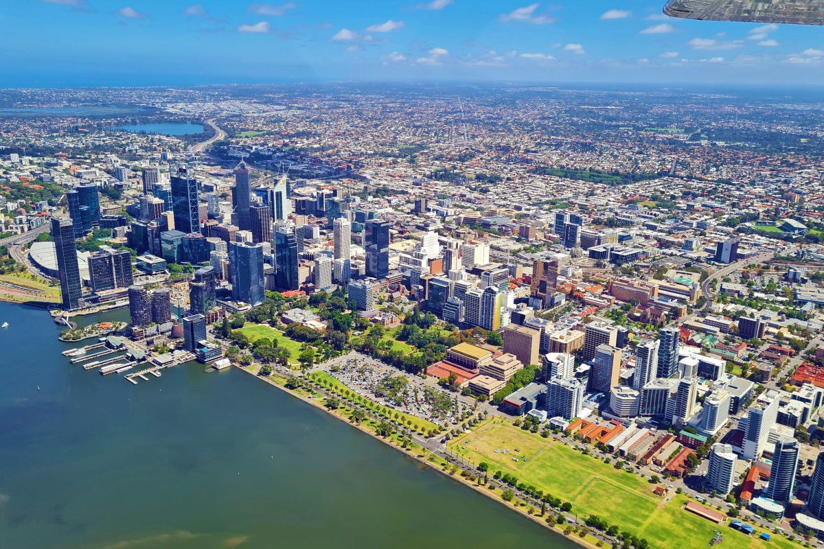 PF1 - Perth City, Beaches and Fremantle