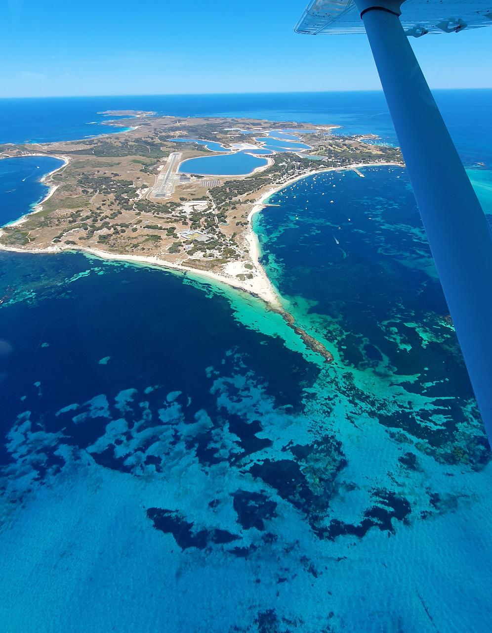 PF2 - Perth and Rottnest Grand Scenic Flight