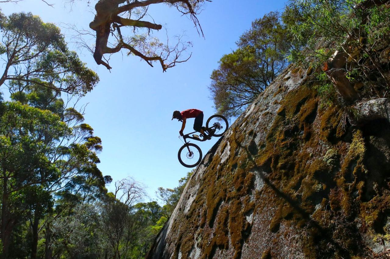 First 13 km Of Bay Of Fires and Atlas Shuttle