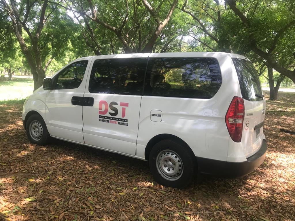 Private Transfers from SDQ - La Romana , casa campo , Puerto