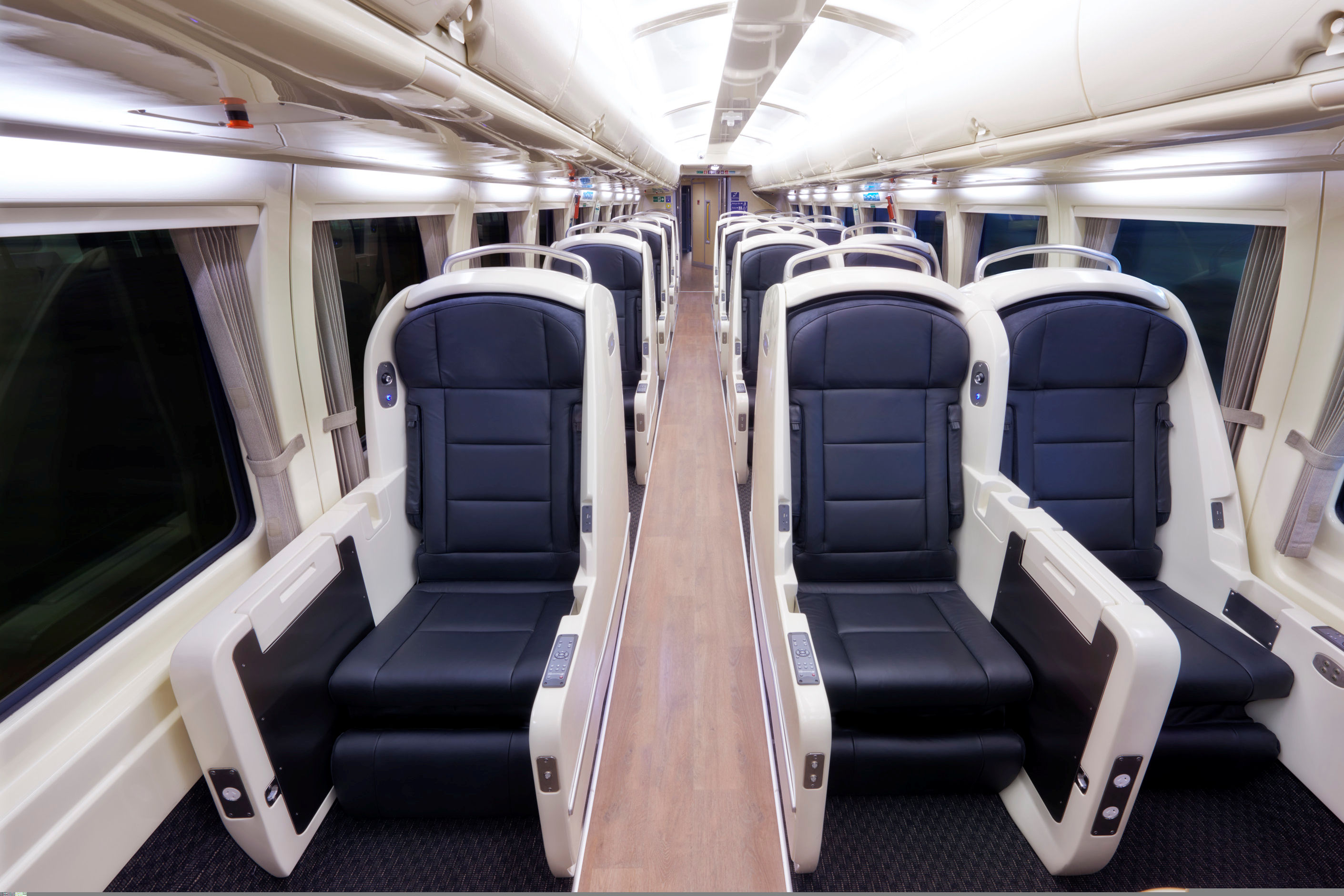 Mission Beach to Tully Railway Station | Accommodation Pick-Up Spirit of Queensland Southbound | One-Way | 12.30pm