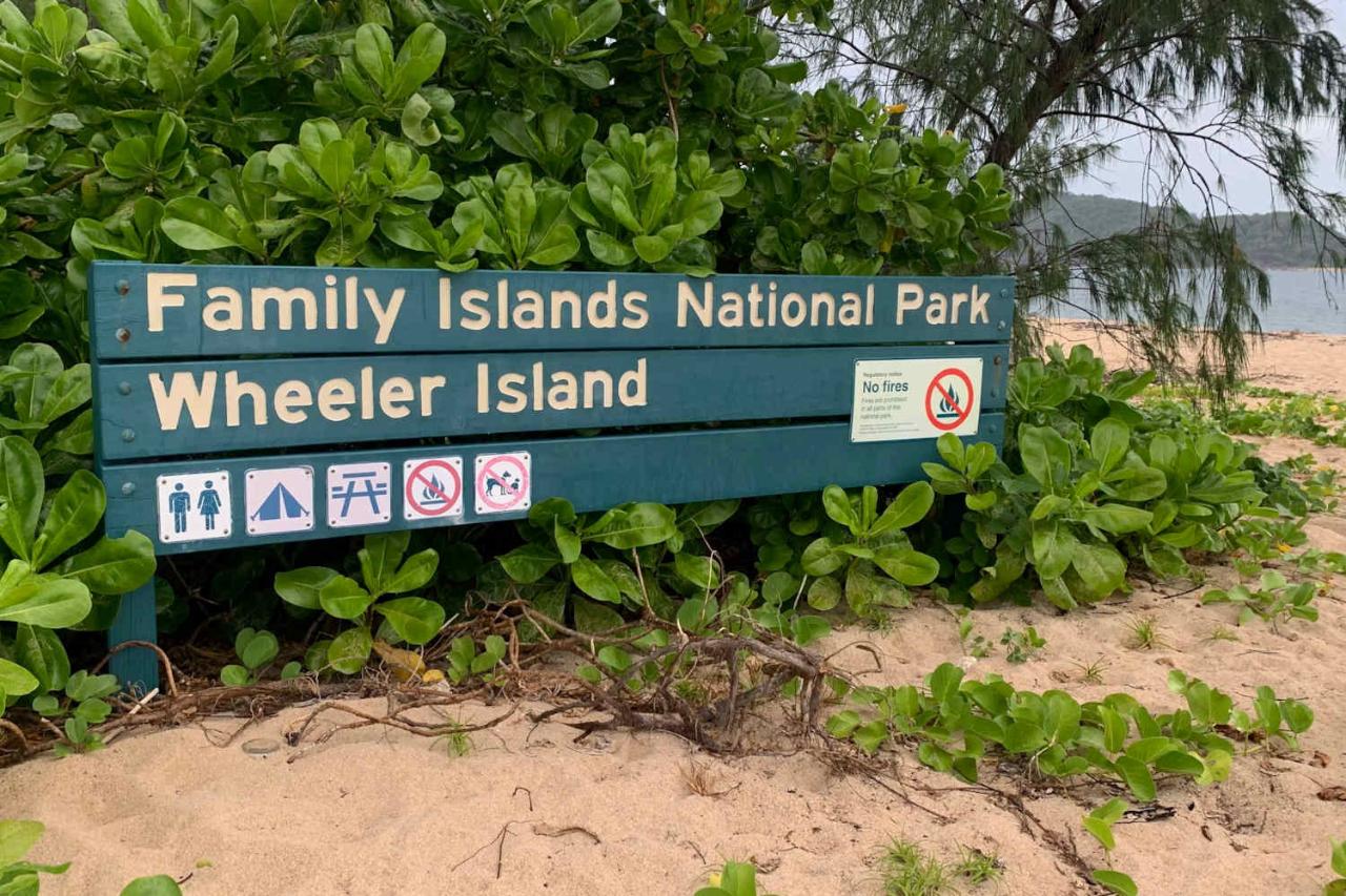 Dunk Island Ferry | Coombe/Wheeler/Bedarra Islands to Cairns | One-Way