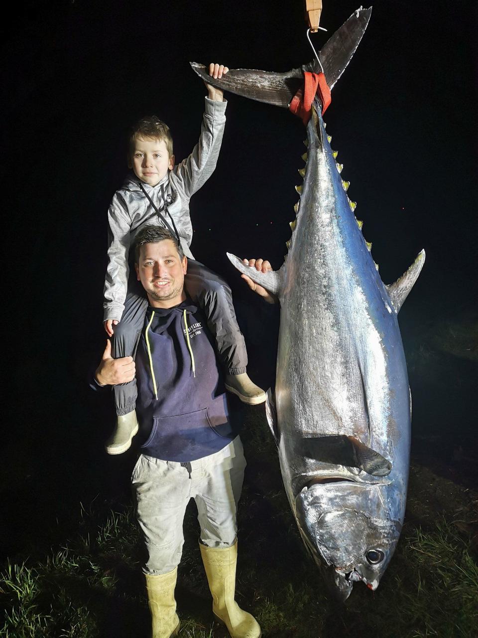 Portland/Apollo Bay/Port Fairy Tuna ‘Barrels’ Book the boat Cassar Fishing Charters Reservations