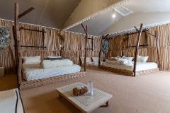 Overnight Heritage Ballooning Desert Escape