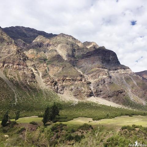 VOLCANO & HOTSPRINGS 4K- Cajón del Maipo- PRIVATE