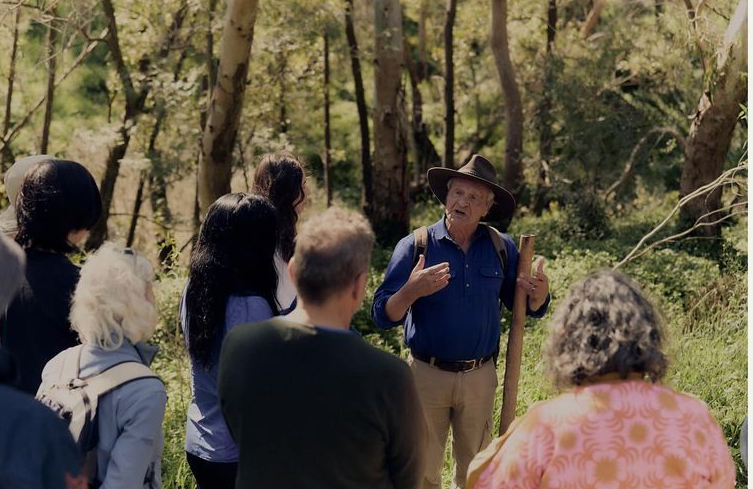 Birrarung Walk with Ian Hunter 