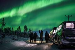 Northern Lights Tour Kiruna - Small Groups - Aurora Chase - Local Street Food Dinner