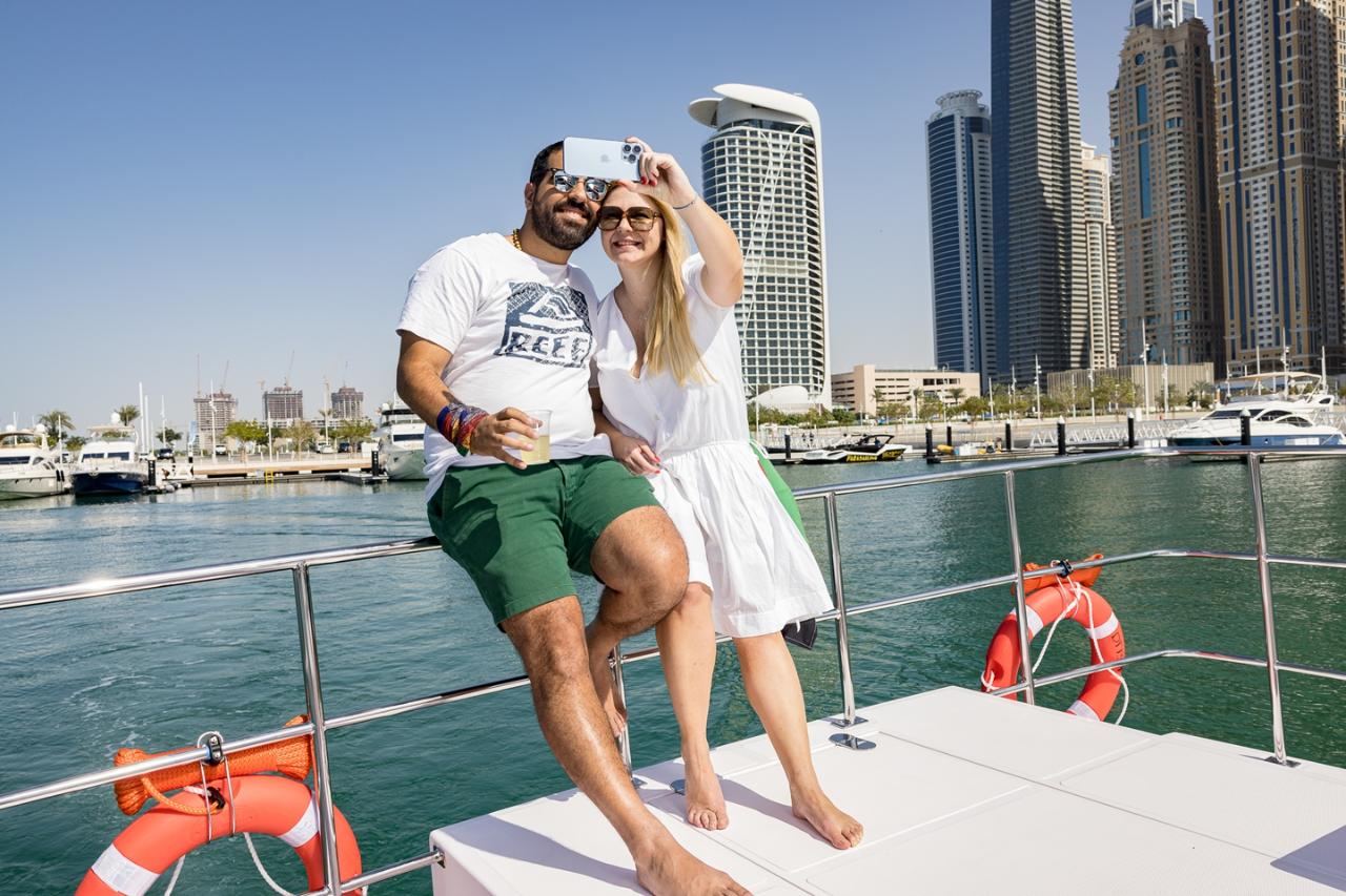 Marina Skyline Cruise (Sharing Boat)