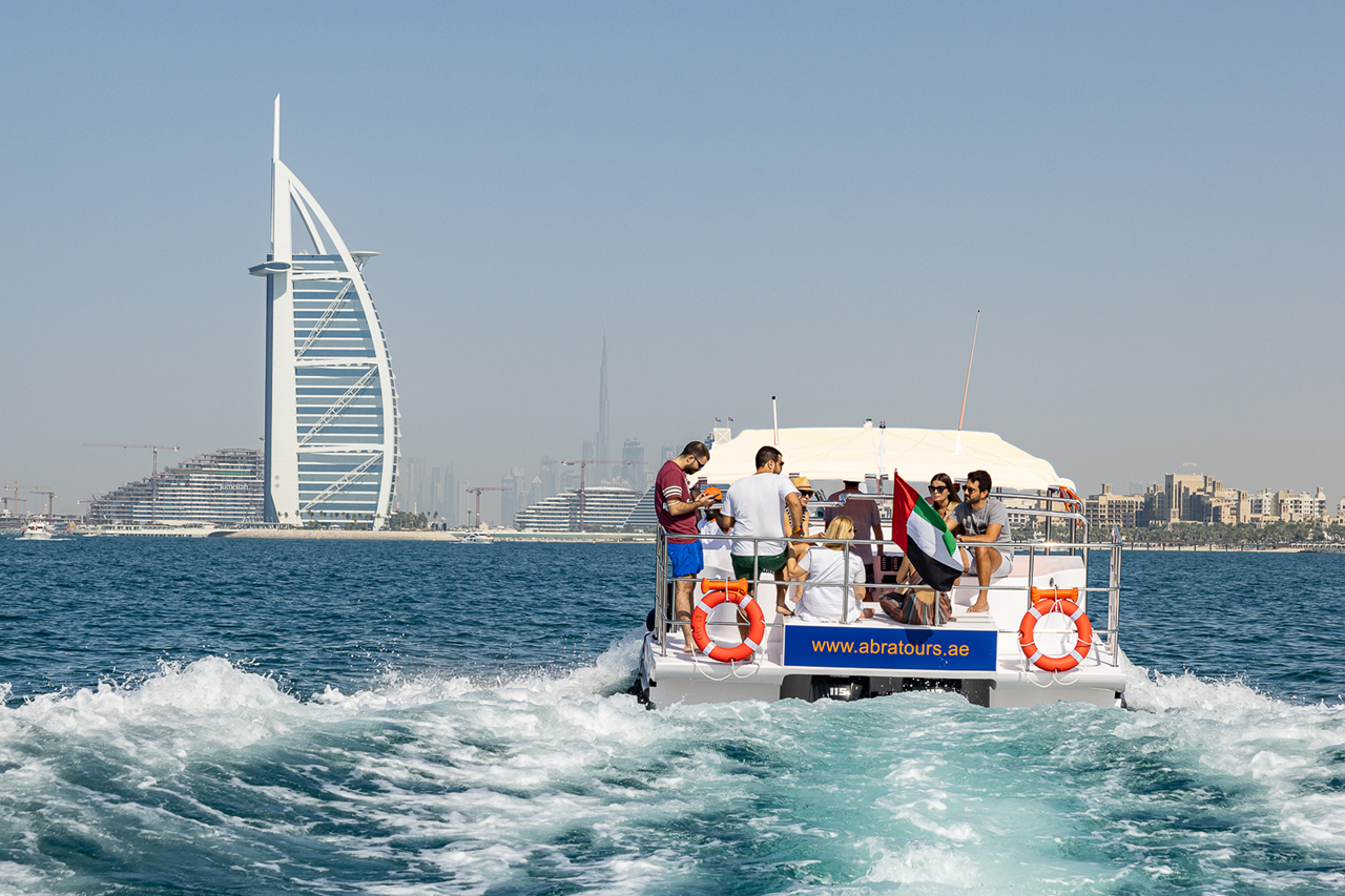Burj Al Arab Splendid Cruise (Private Boat)