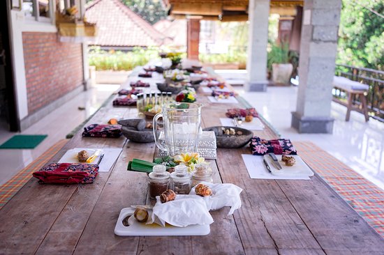 Make Your Own Herbal Products