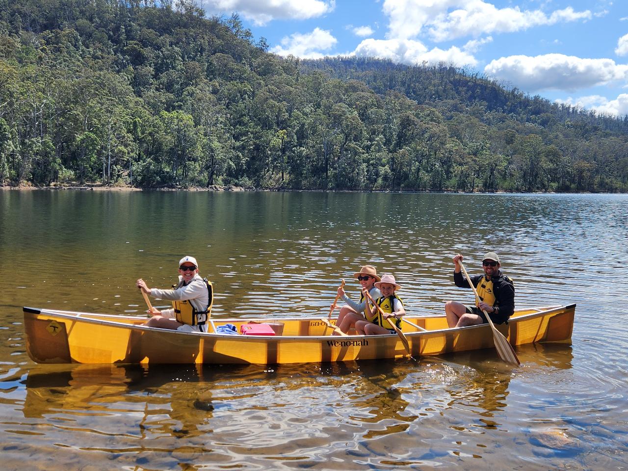 Bendeela to Tallowa Dam Multi-day Self-Guided Canoe Hire (Family Ultralight Canoe)