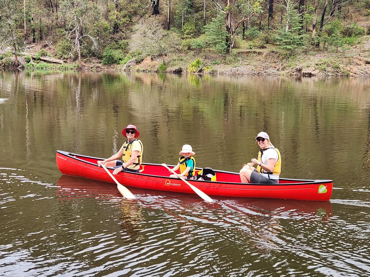 Family 3-Seater Standard Canoe Hire - Tallowa Dam