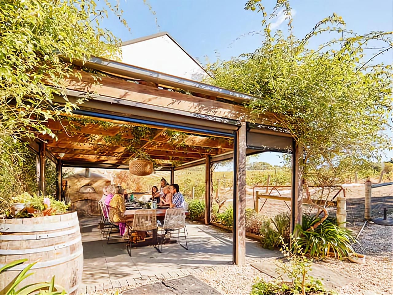 EDEN VALLEY PRIVATE FULLDAY WINE TOUR- BAROSSA PICKUP