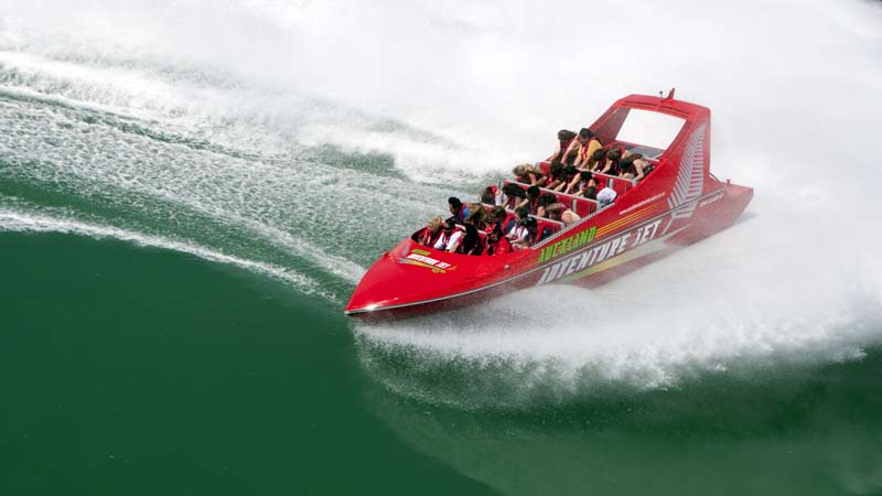Auckland city jetboat thrill ride 35 minutes.
