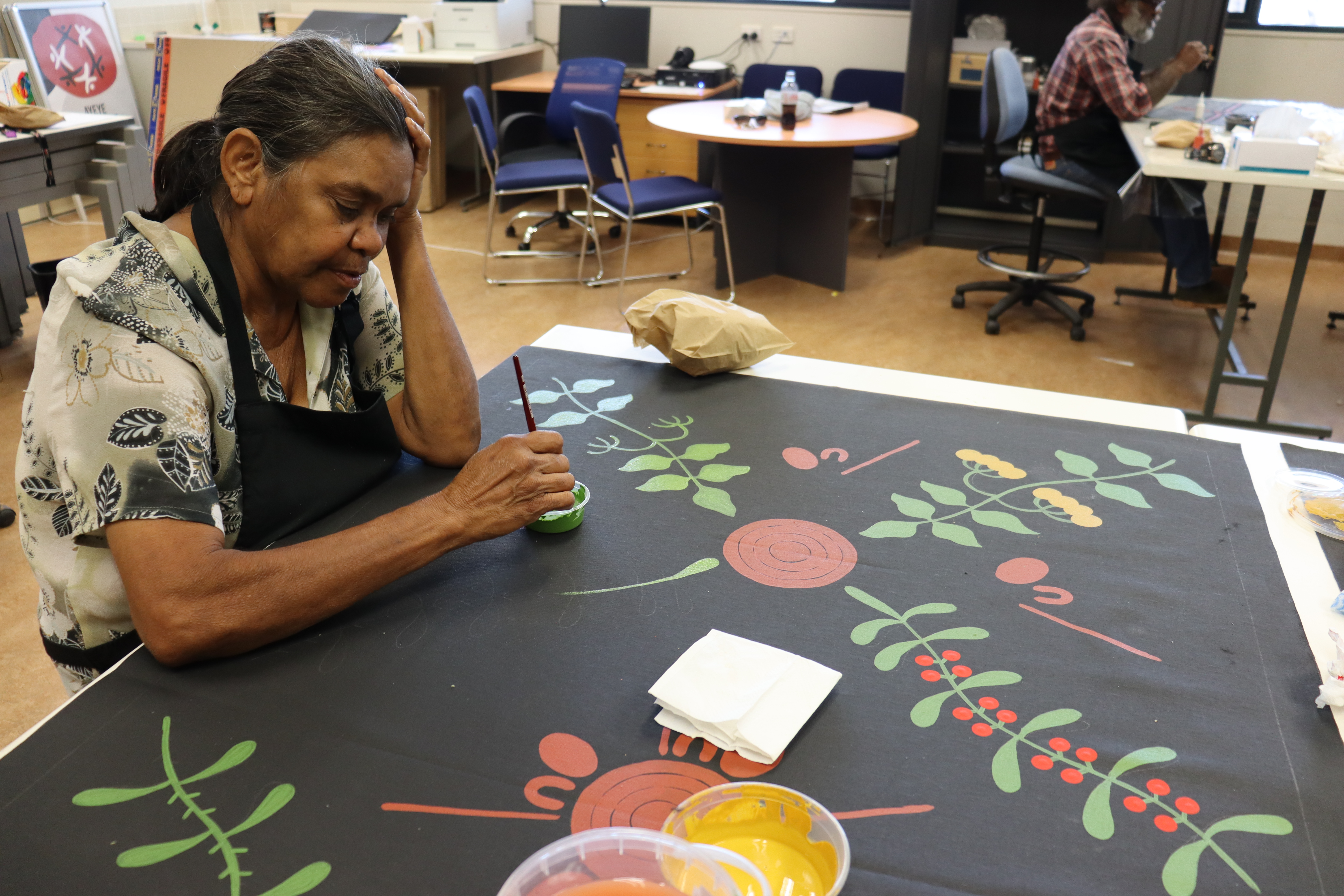 An Aboriginal Art Workshop in Alice Springs