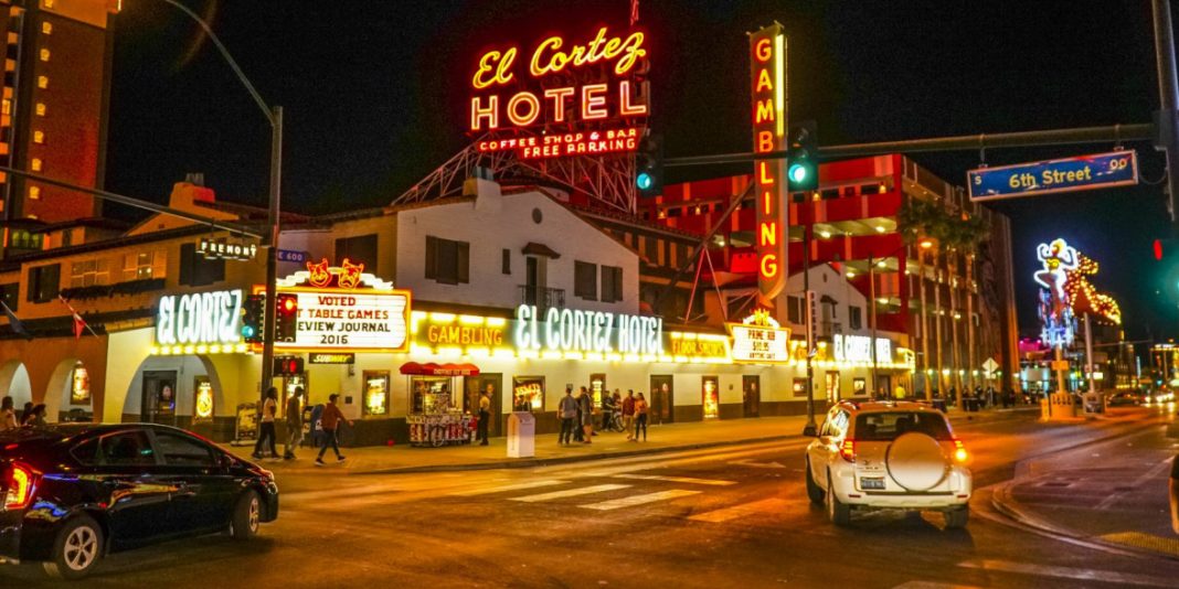 The Mob Vegas Downtown Walking Tour with Mob Museum