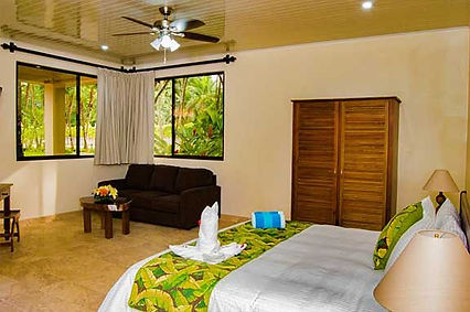 La Foresta Nature Resort (Suite) // MANUEL ANTONIO