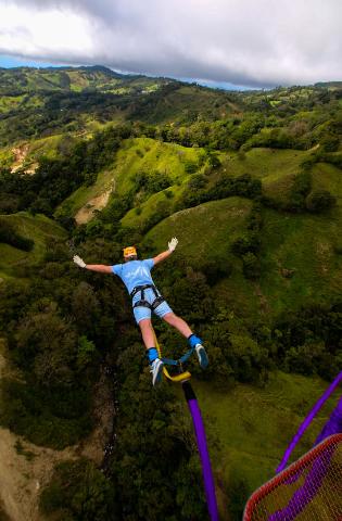 Bungee Jumping (Extreme Park)