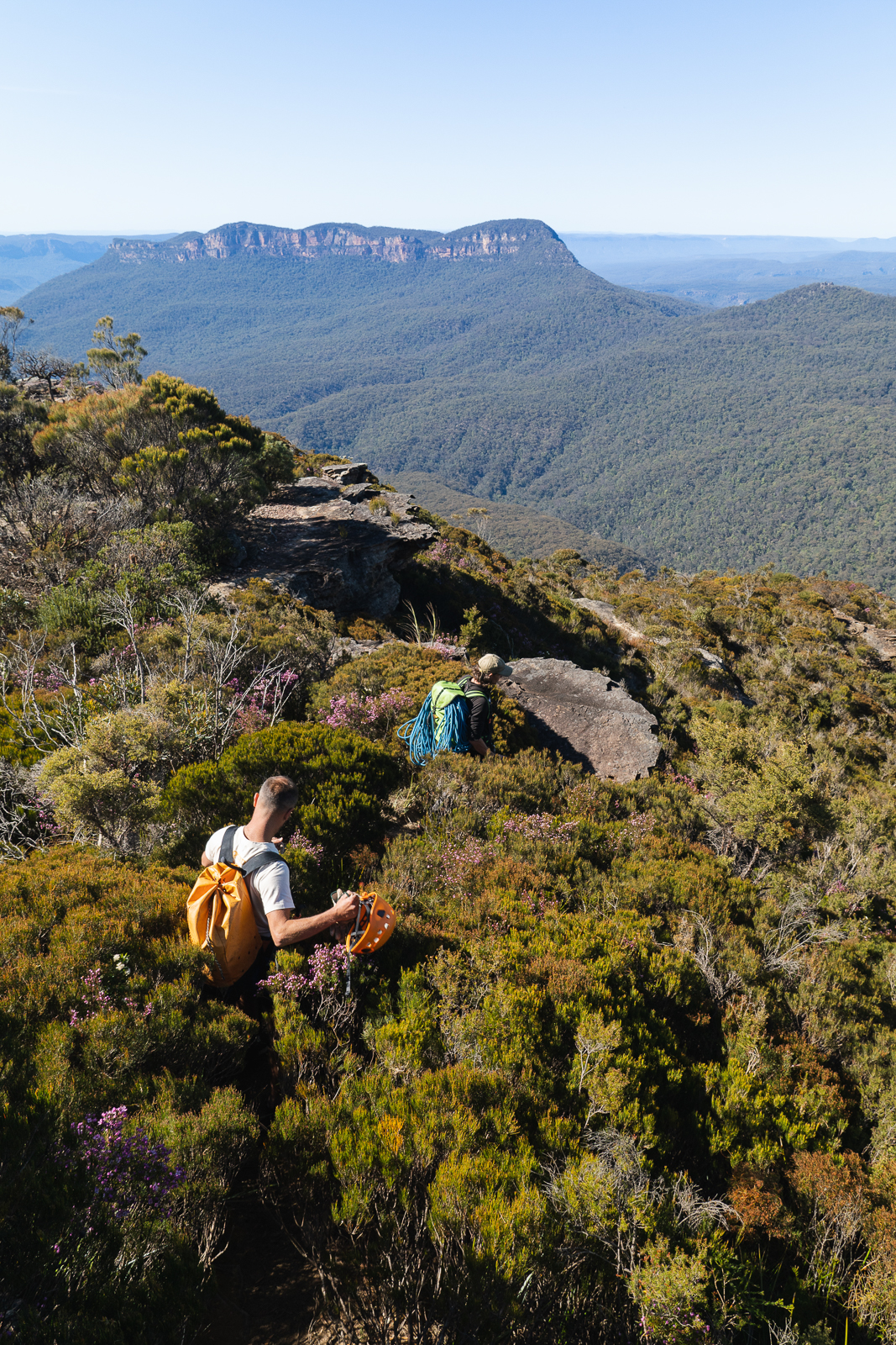 Advanced Multi-Pitch Abseiling Adventure