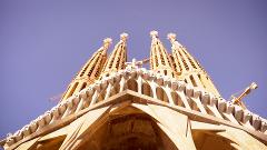 English - Sagrada Familia Skip The Line Tour with Certified Guide