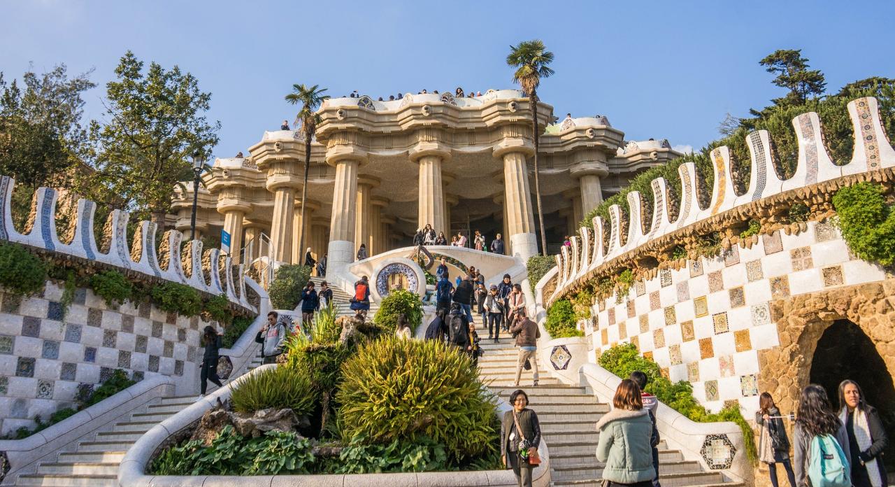 French - Park Güell Guided Tour
