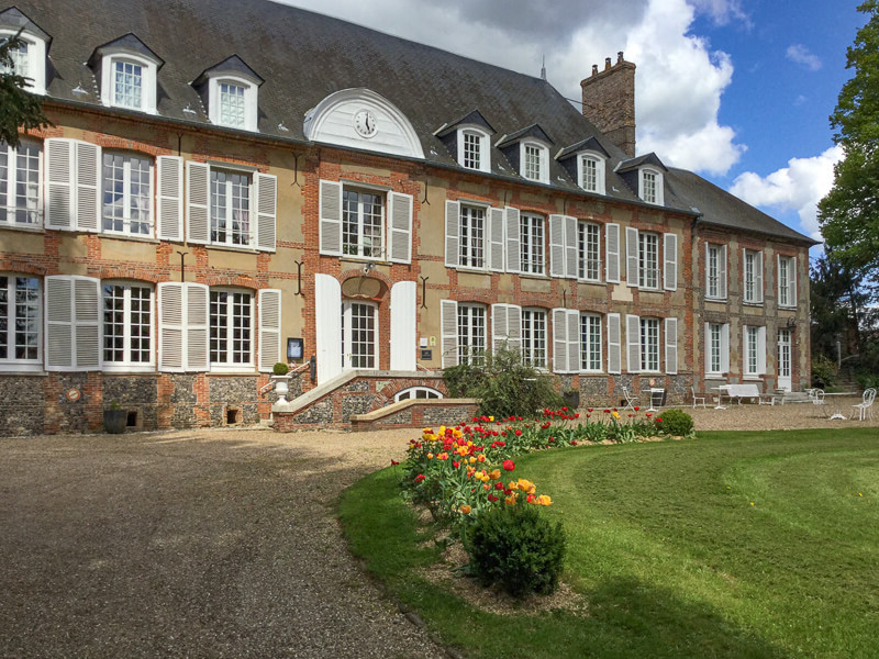 Petite Plein Air Art Retreat near Normandy, May 13-18 2025