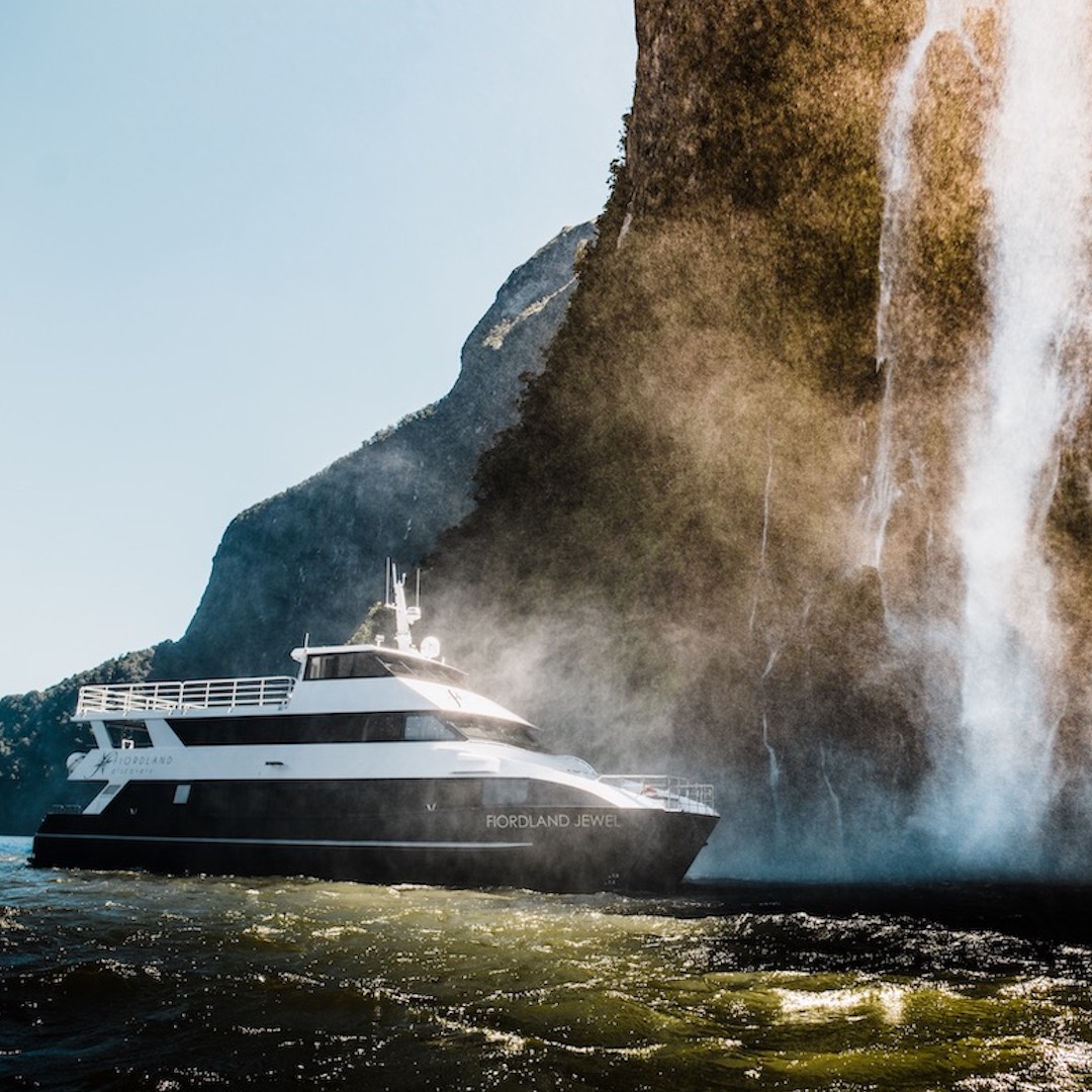 Milford Sound Heli-Cruise-Heli Ultimate Private Charter
