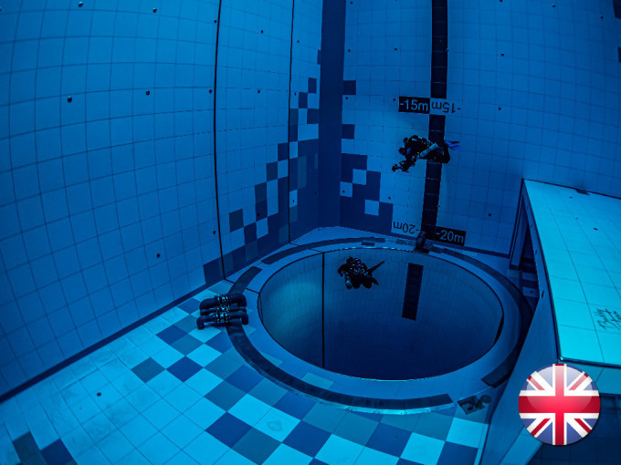 From Krakow: Diving in the Deepest pool in Europe 45,5 m - English Instructor