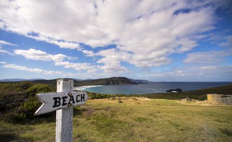 Family Bruny Island discovery tour Tasmania Australia