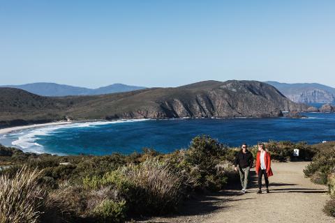 All inclusive. Bruny Island discovery tour. Tasmania Australia