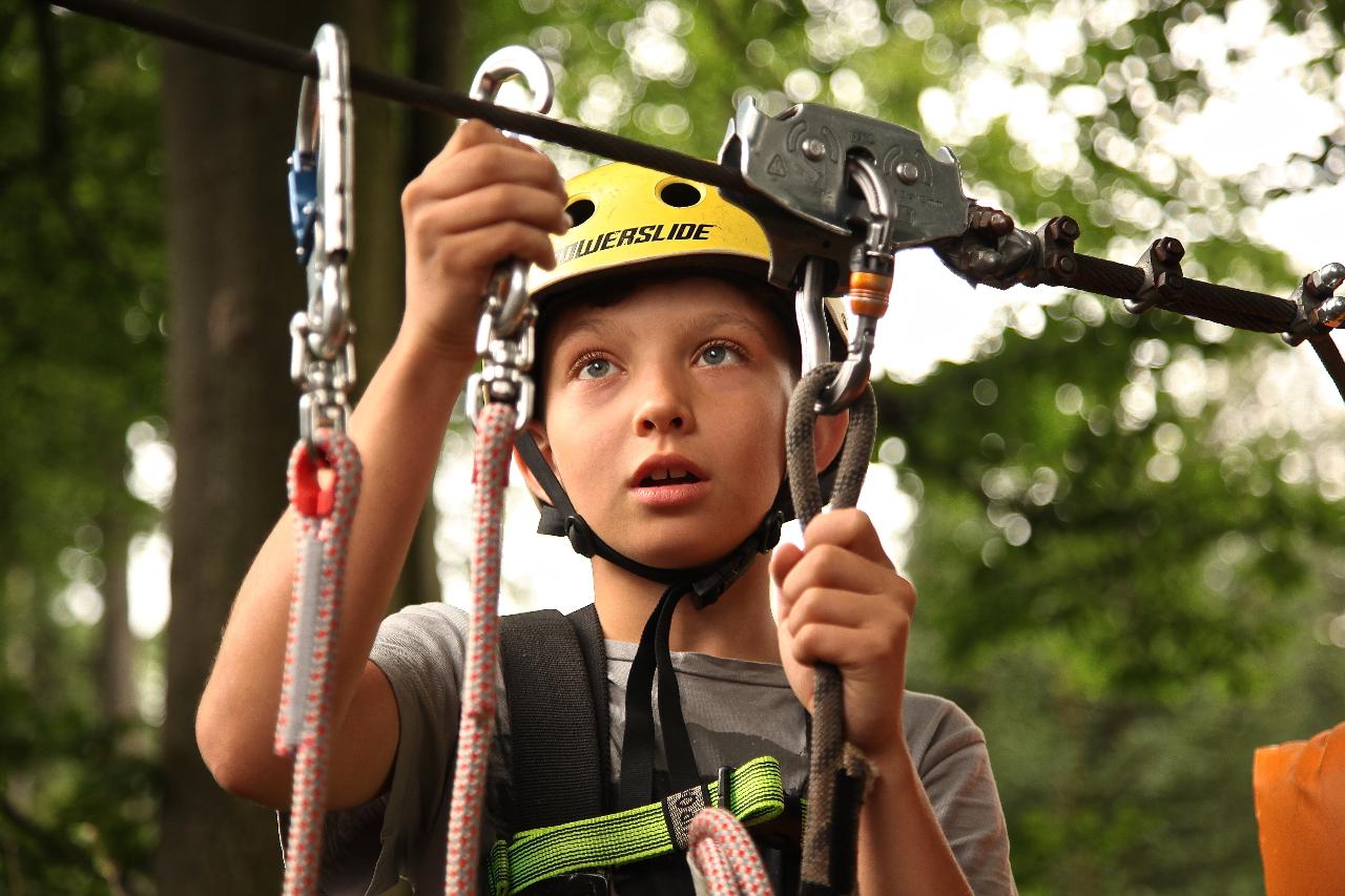 SA - Adelaide High Ropes Family Day