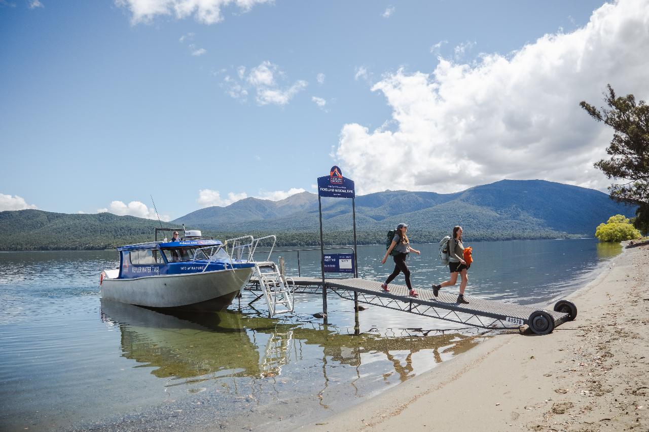 Kepler Track - Water Taxi Te Anau Lakefront to Brod Bay