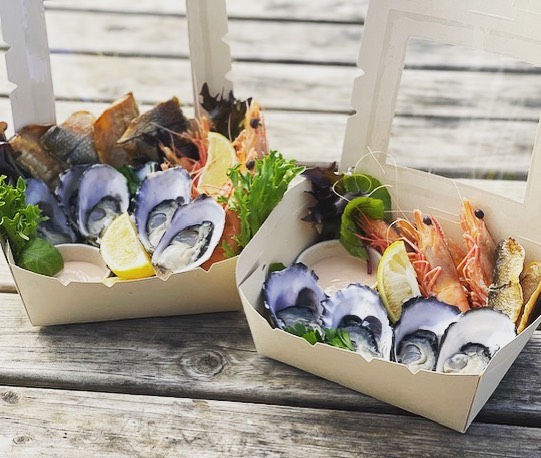 90 minute Port River Cruise including Seafood Box