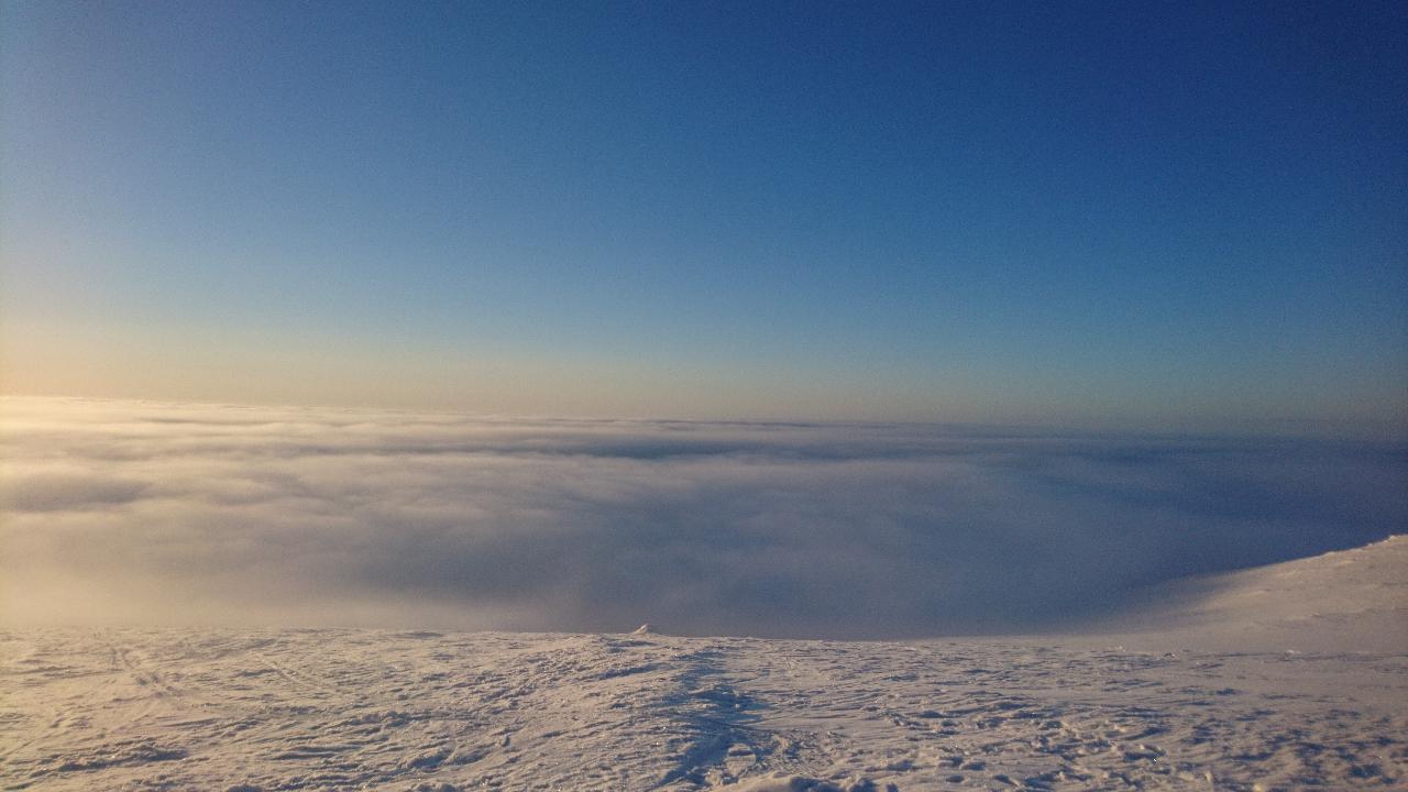 SNOWSHOE IN ABISKO NATIONAL PARK