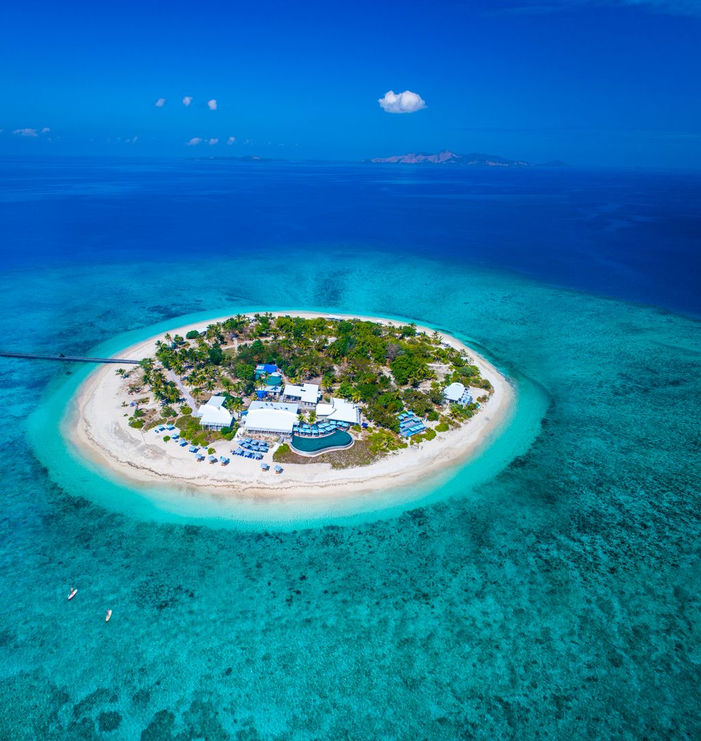 Ultimate Fiji Island Hopper