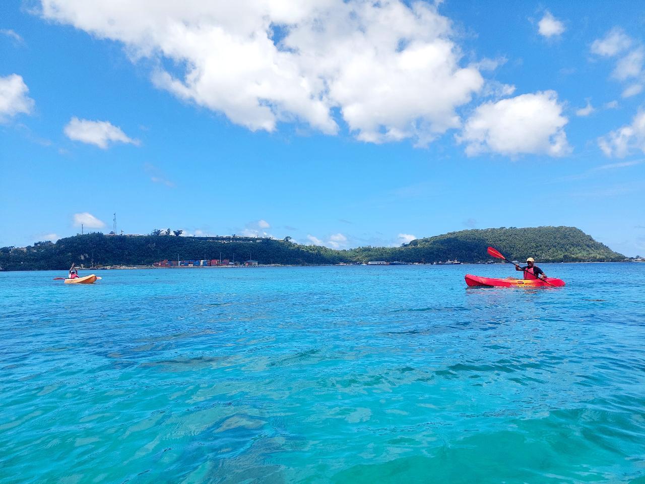 Kayak Adventure in Tropical Paradise
