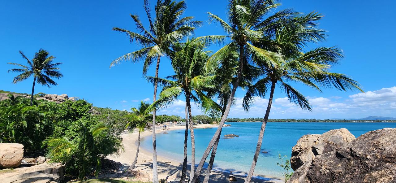 Bowen Beaches Discovery-Top of the Whitsundays