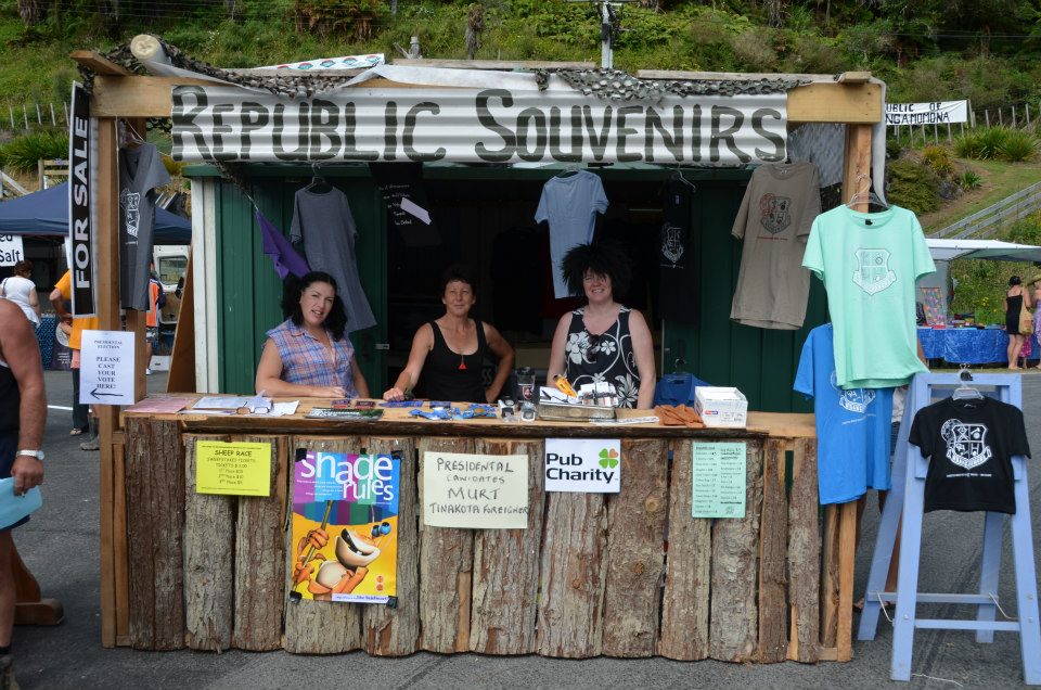 Whangamomona Republic Day 2015 Kiwi Tours Ltd Reservations