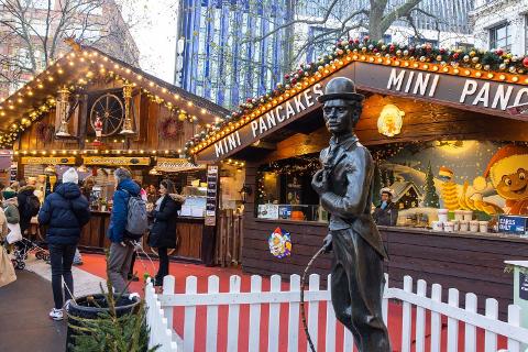 Leicester_Square_Christmas_Market.jpg.optimal