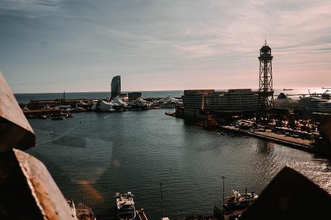 barcelona_4683413_1280