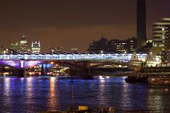 Evening Riverside Pub Walk in London Bridge